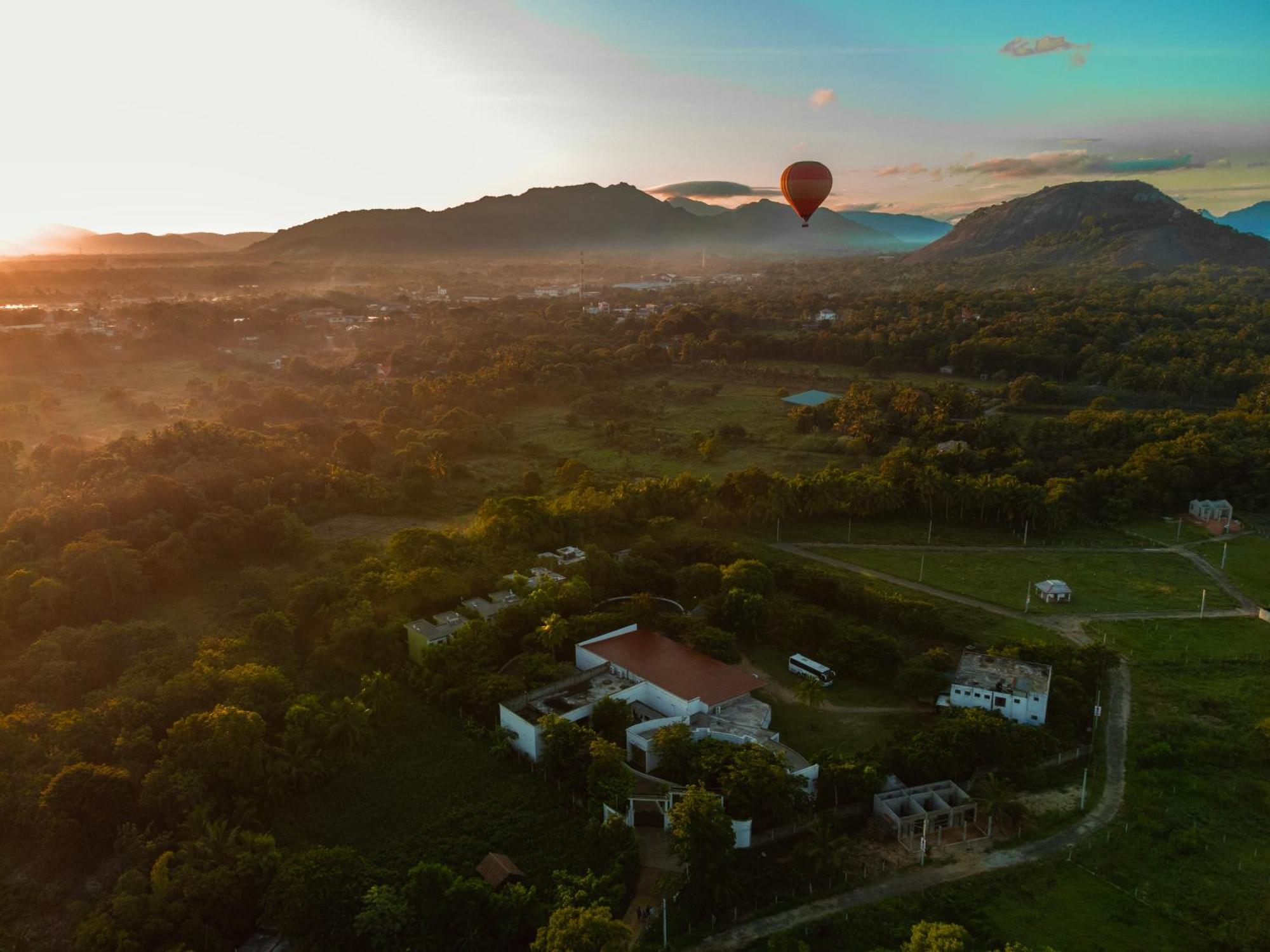 Hotel Golden Ray Dambulla Exteriér fotografie